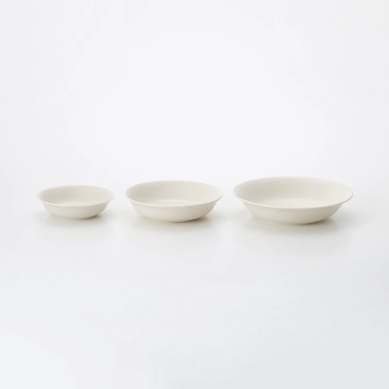 Beige Porcelain Deep Dish - Image 12
