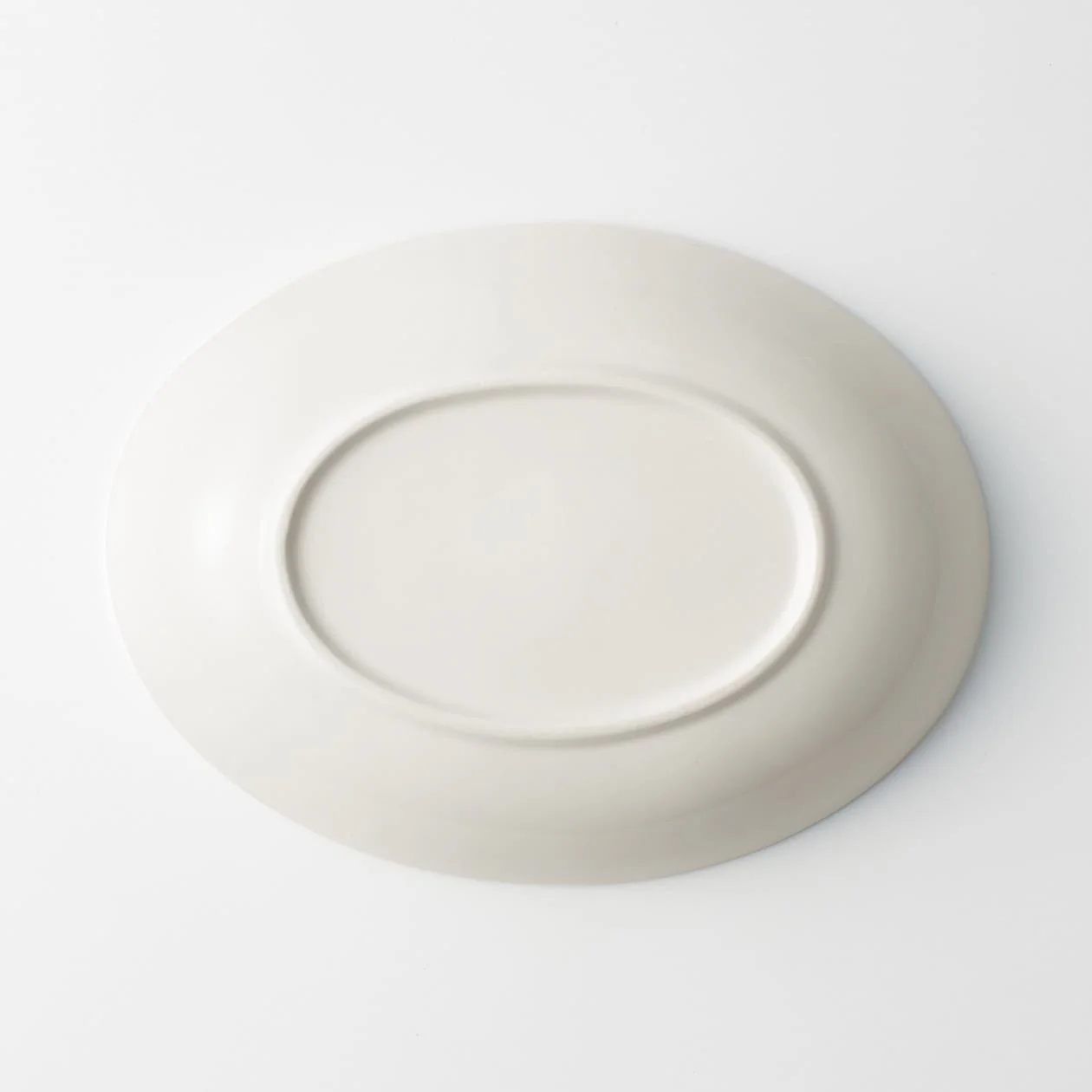 Beige Porcelain Oval Dish - Image 10