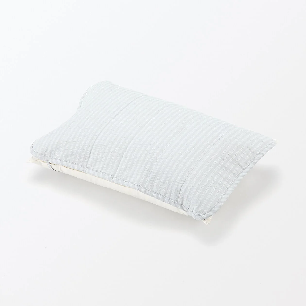 Cotton Seersucker Pillow Pad With Ties - Image 12