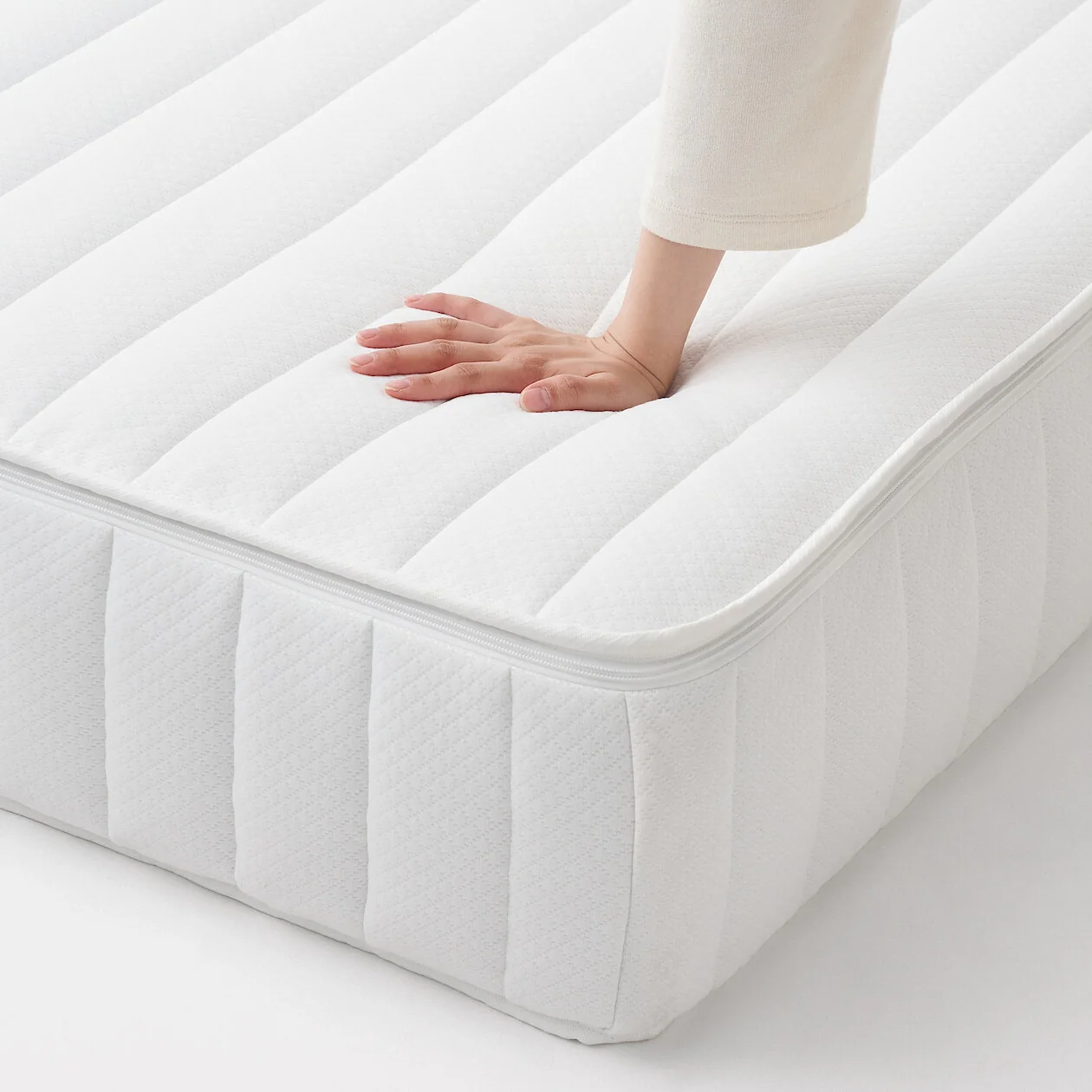 Easy-to-Turn-Over Firm Support Pocket Spring Mattress - Image 5