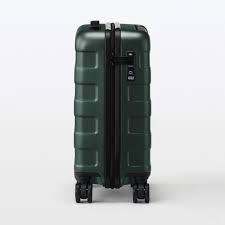 Hard Shell Suitcase - 20L (47cm) - Image 14