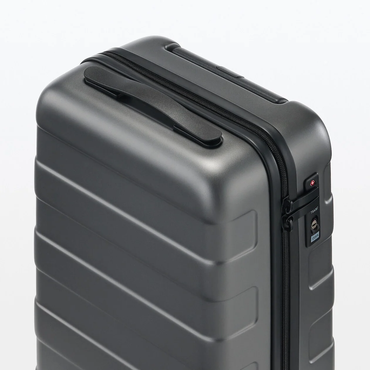 Hard Shell Suitcase - 20L (47cm) - Image 56