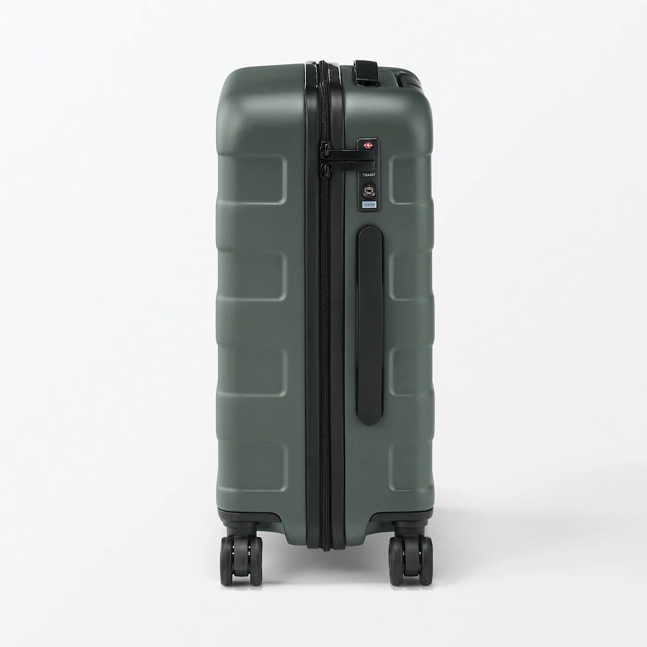 Hard Shell Suitcase - 36L (54cm) - Image 118