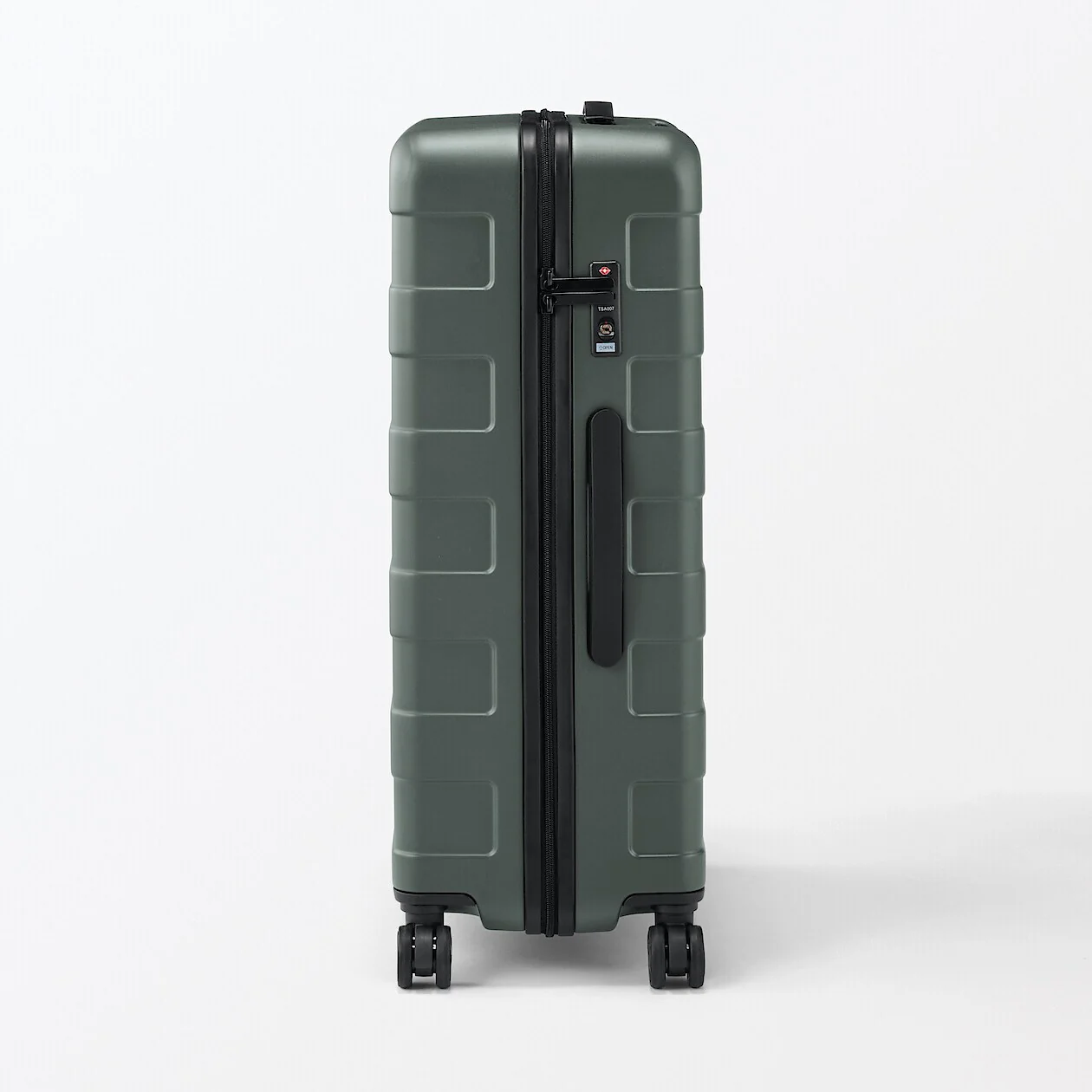 Hard Shell Suitcase - 75L (71.5cm) - Image 42