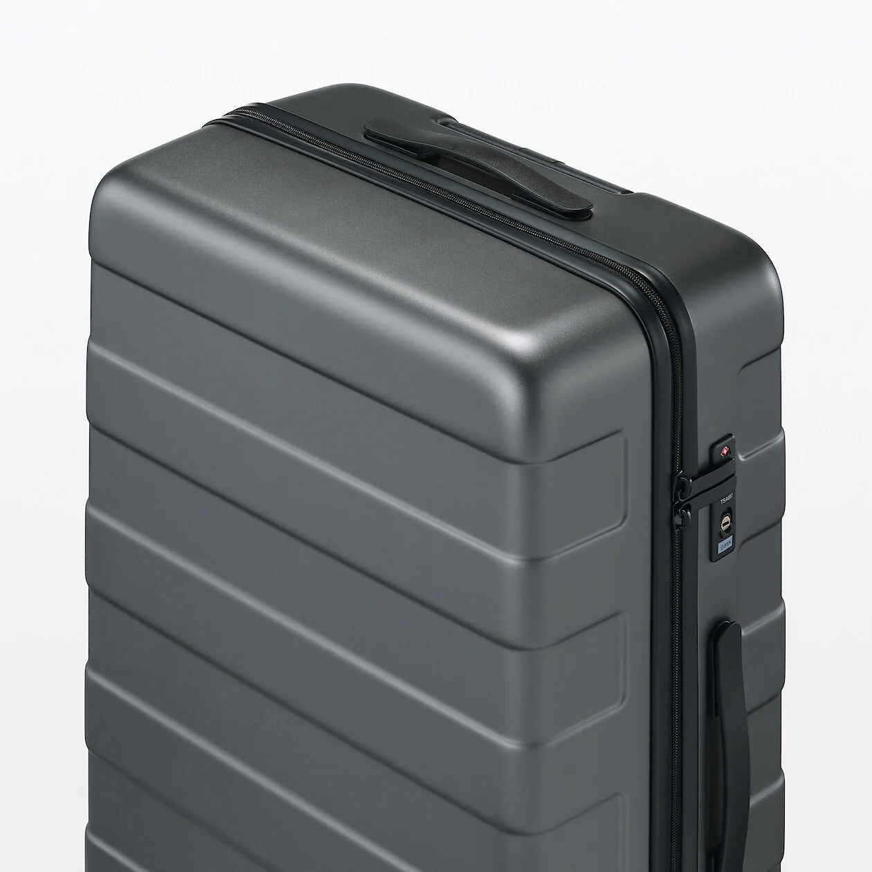 Hard Shell Suitcase - 75L (71.5cm) - Image 71