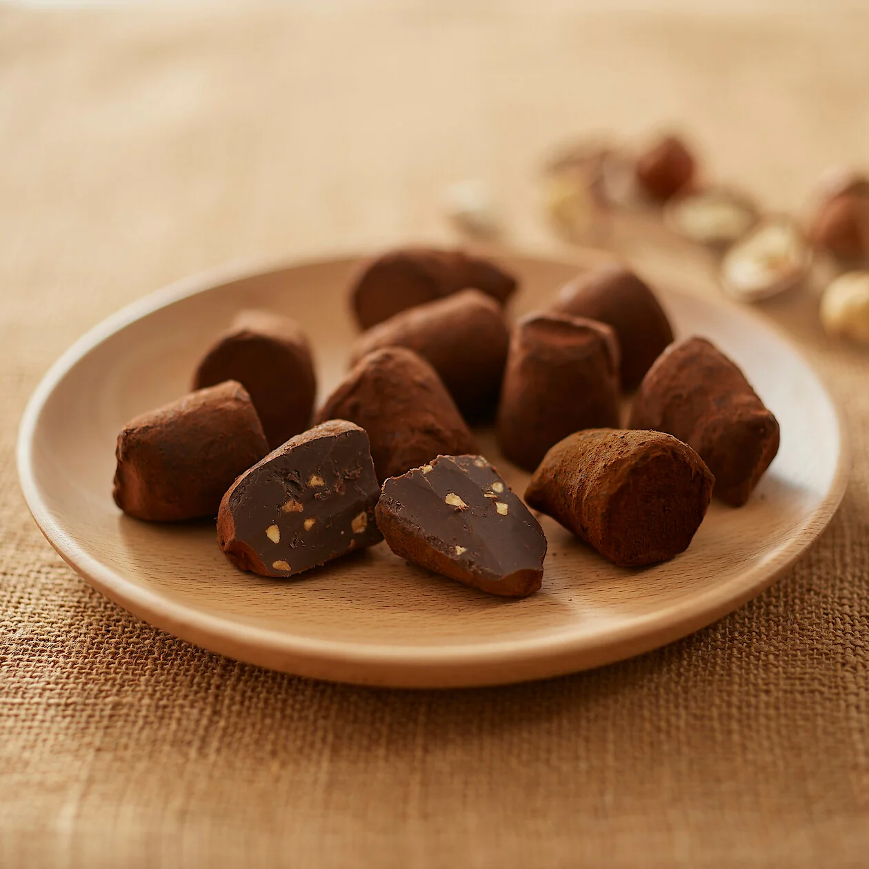 Hazelnut Cacao Truffles (100g)