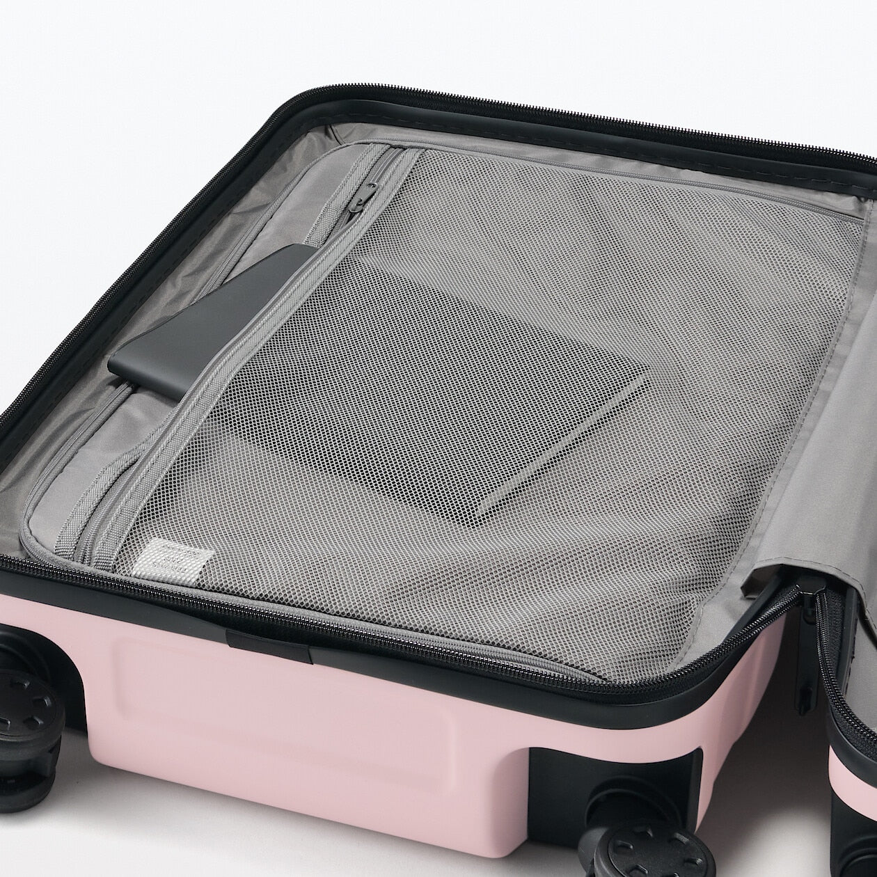 Limited Edition Hard Shell Suitcase - 36L (54cm) - Image 28