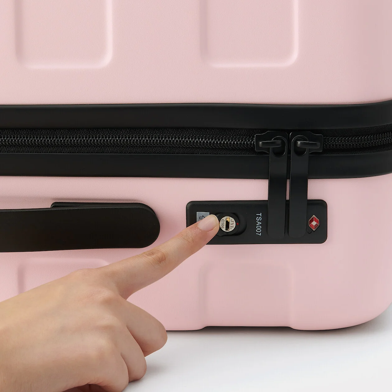Limited Edition Hard Shell Suitcase - 36L (54cm) - Image 31