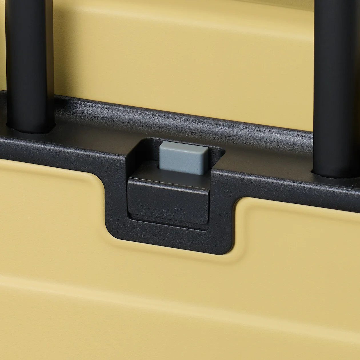 Limited Edition Hard Shell Suitcase - 36L (54cm) - Image 54