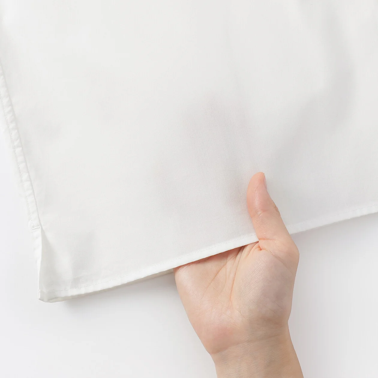 Cotton Poplin Collared Shirt - Image 11