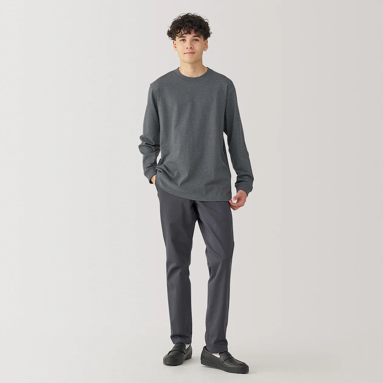 Washed Cotton Heavyweight Crewneck Long Sleeve T-Shirt - Image 30