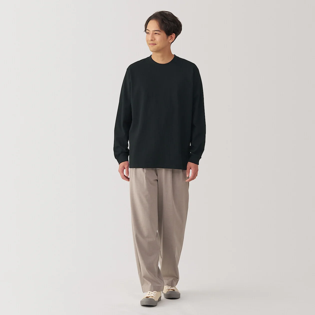 Washed Cotton Heavyweight Crewneck Long Sleeve T-Shirt - Image 37