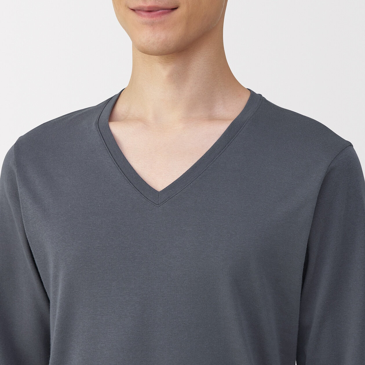 Warm Thick Cotton V-Neck Long Sleeve T-Shirt - Image 5