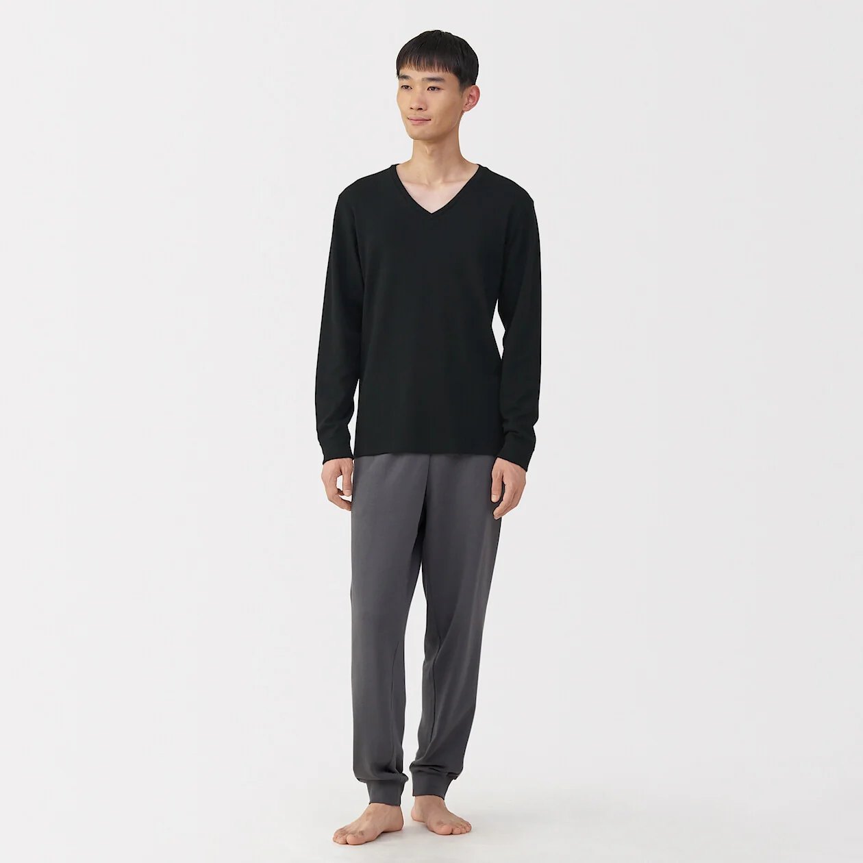 Warm Cotton and Wool V-Neck Long Sleeve T-Shirt - Image 9