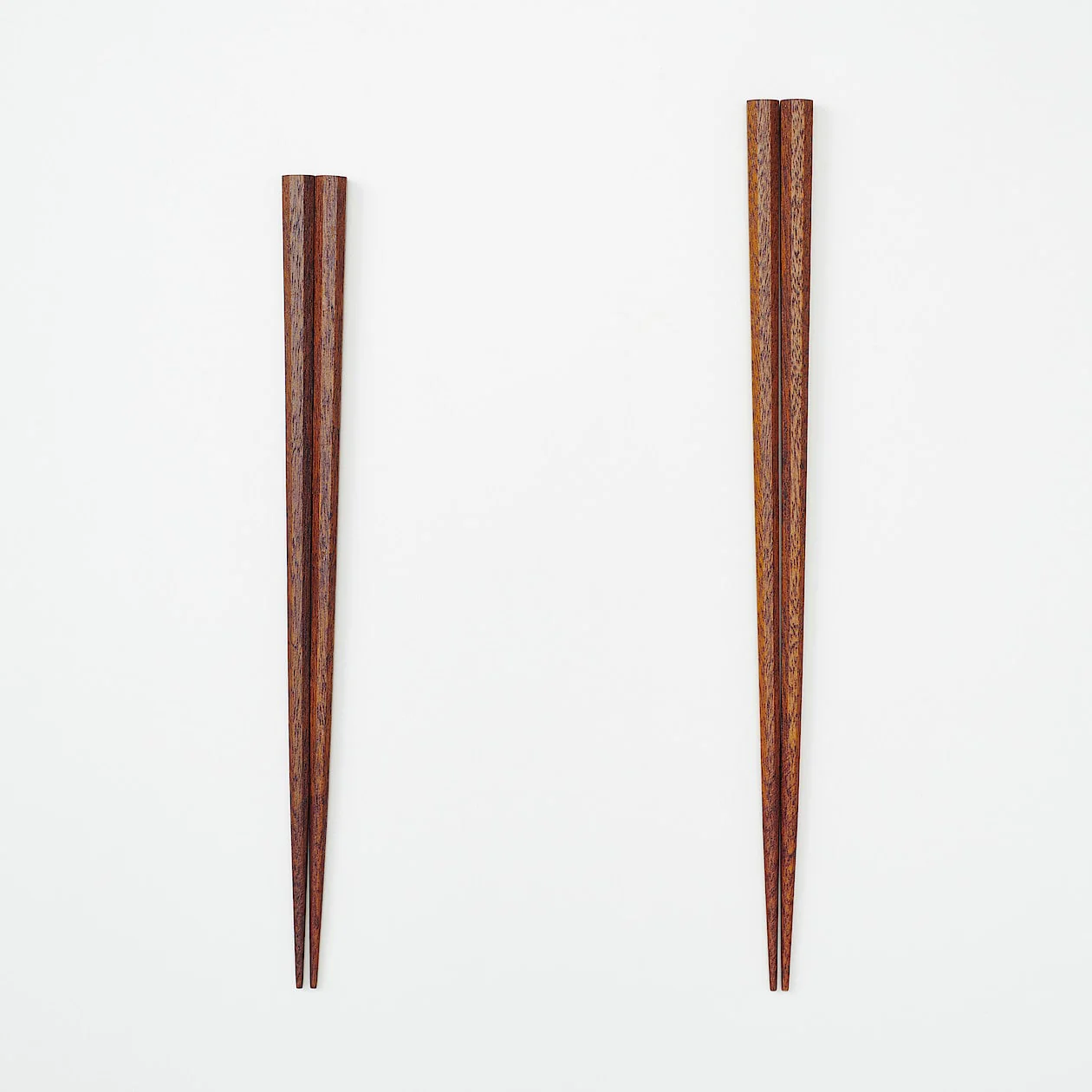 Octagonal Lacquered Chopsticks - 21cm - Image 4