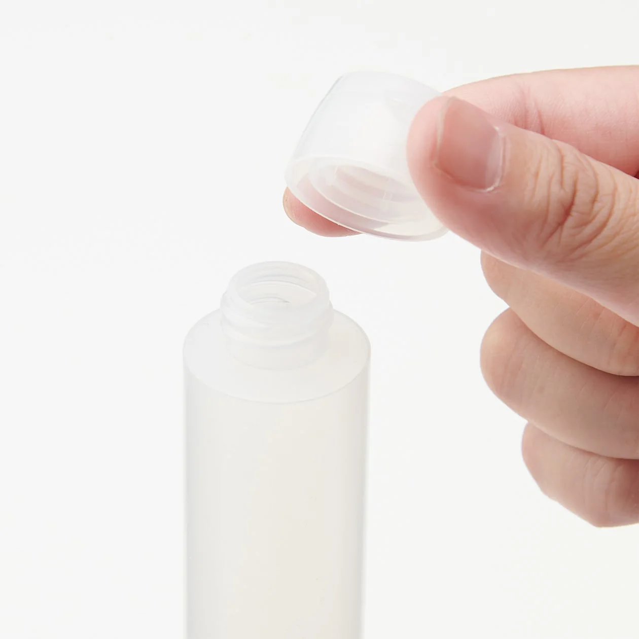 Polyethylene Petit Travel Tube - Large - Image 5