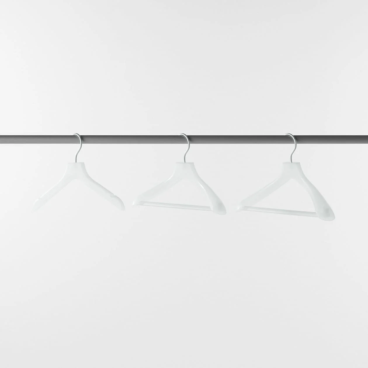 Polypropylene Clothes Hanger - 40cm - Image 6