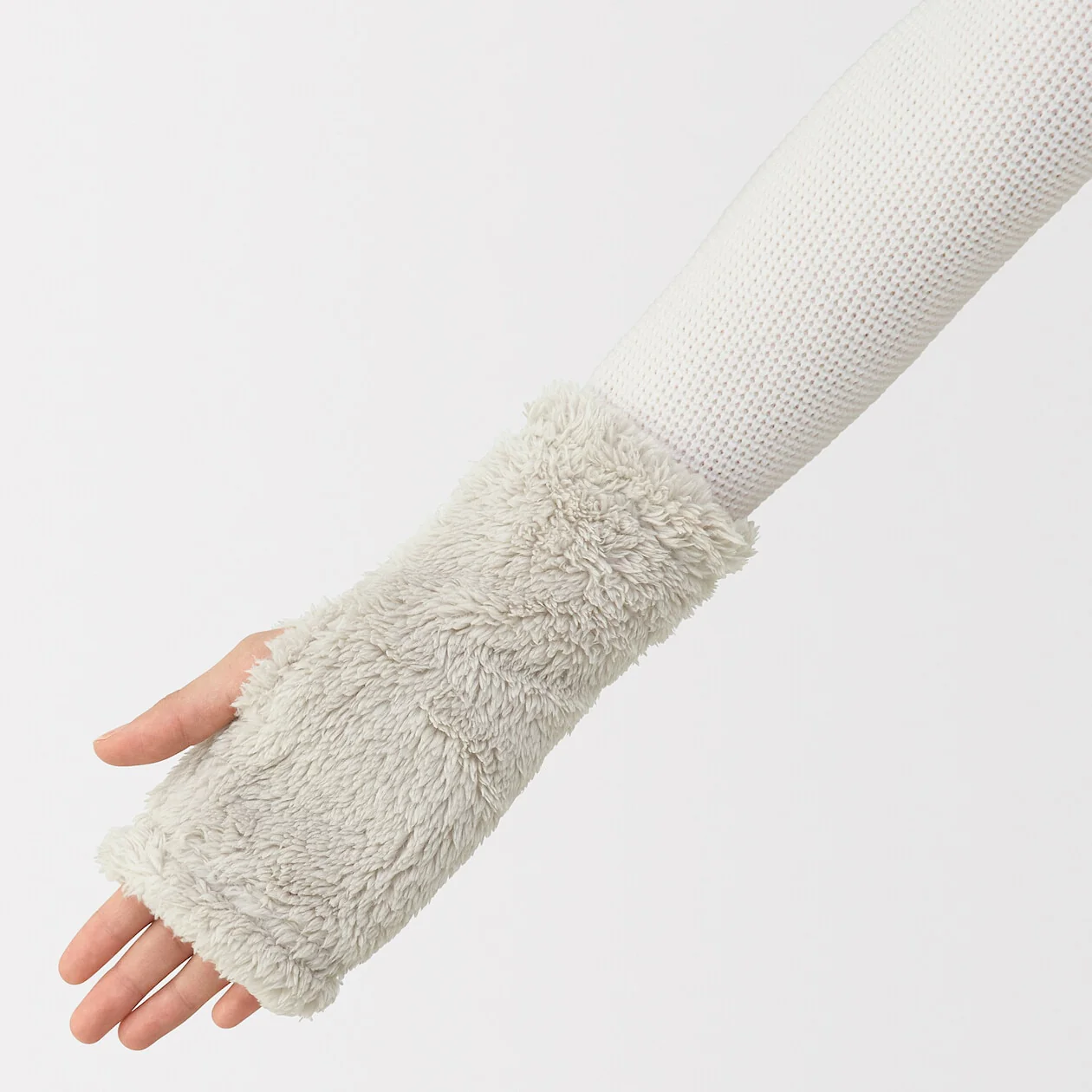 Recycled Polyester Warm Boa Hand Warmers - Image 14