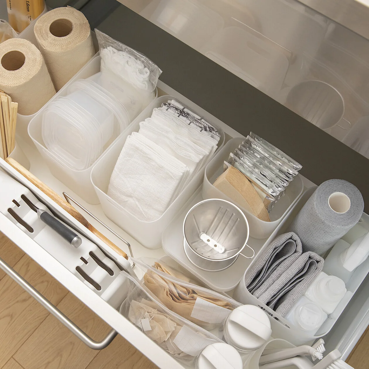 Recycled Polypropylene Half-Width Makeup Box - 1/2 - Image 8