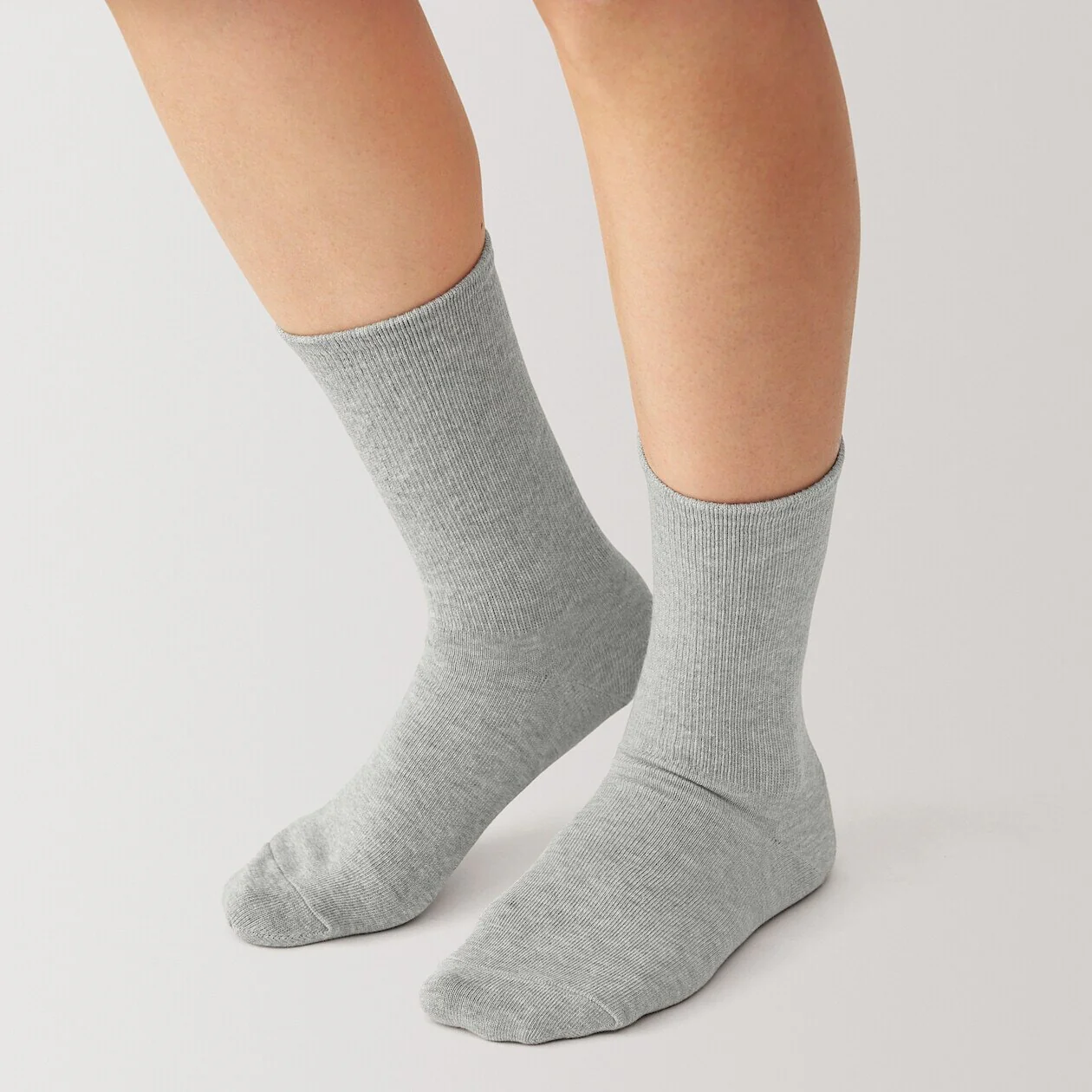 Right Angle Loose Top Tapered Socks - Image 13
