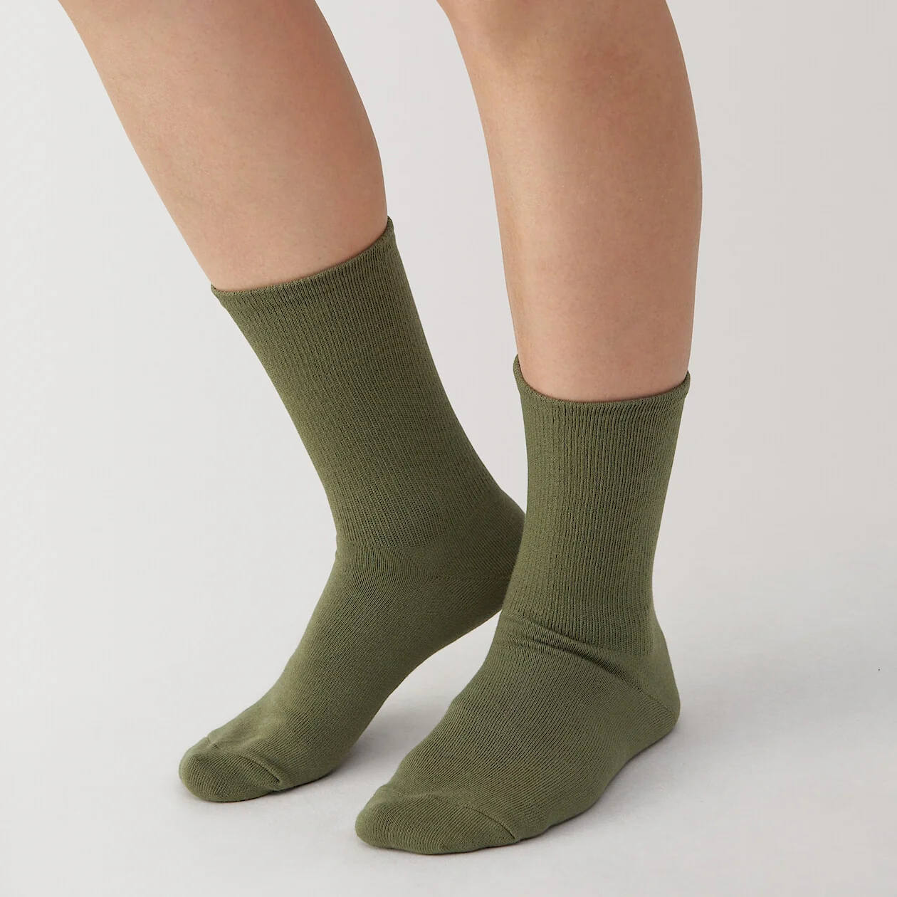 Right Angle Loose Top Tapered Socks - Image 23