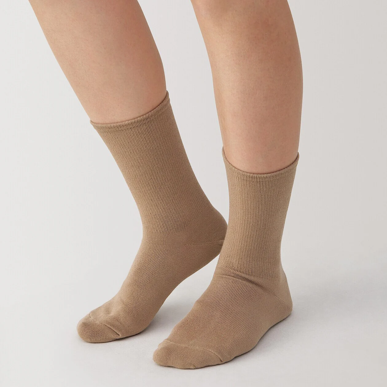 Right Angle Loose Top Tapered Socks - Image 8