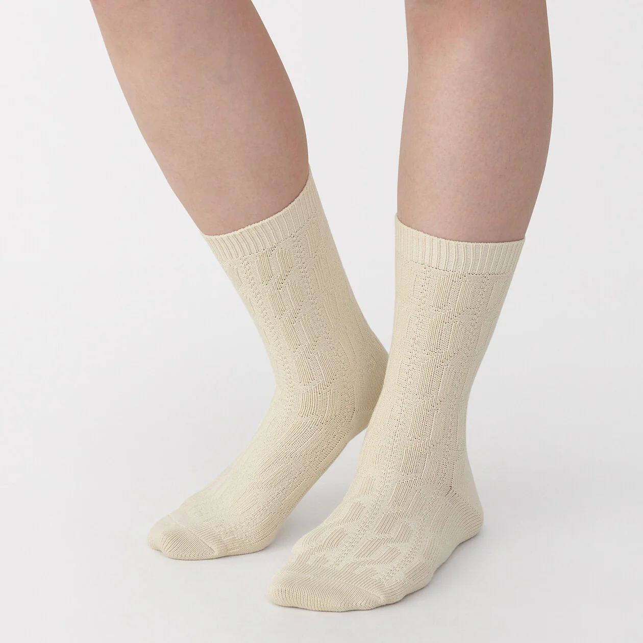 Right Angle Loose Top Cable Stitch Socks - Image 8