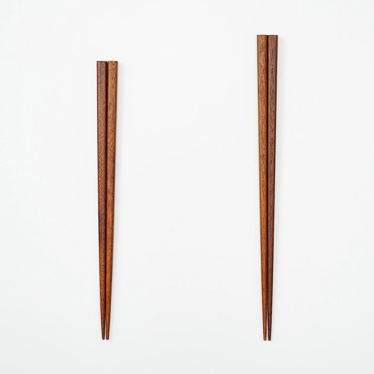 Rounded Lacquered Chopsticks - 21cm - Image 4