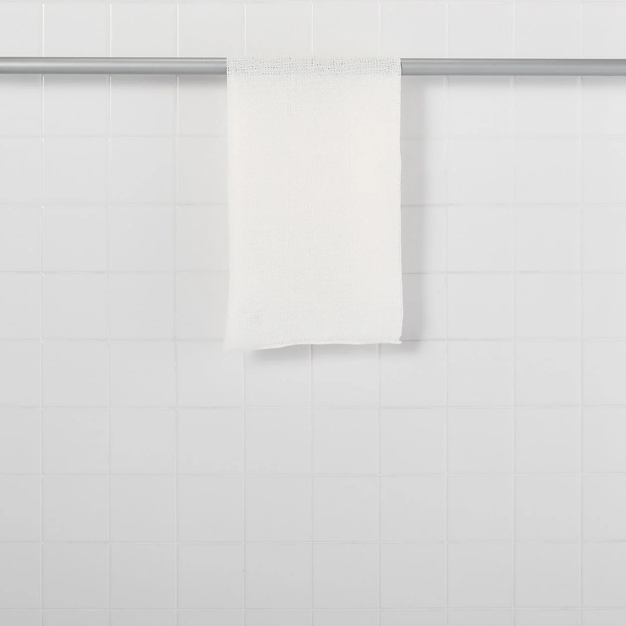 Soft Foaming Body Towel - Image 3