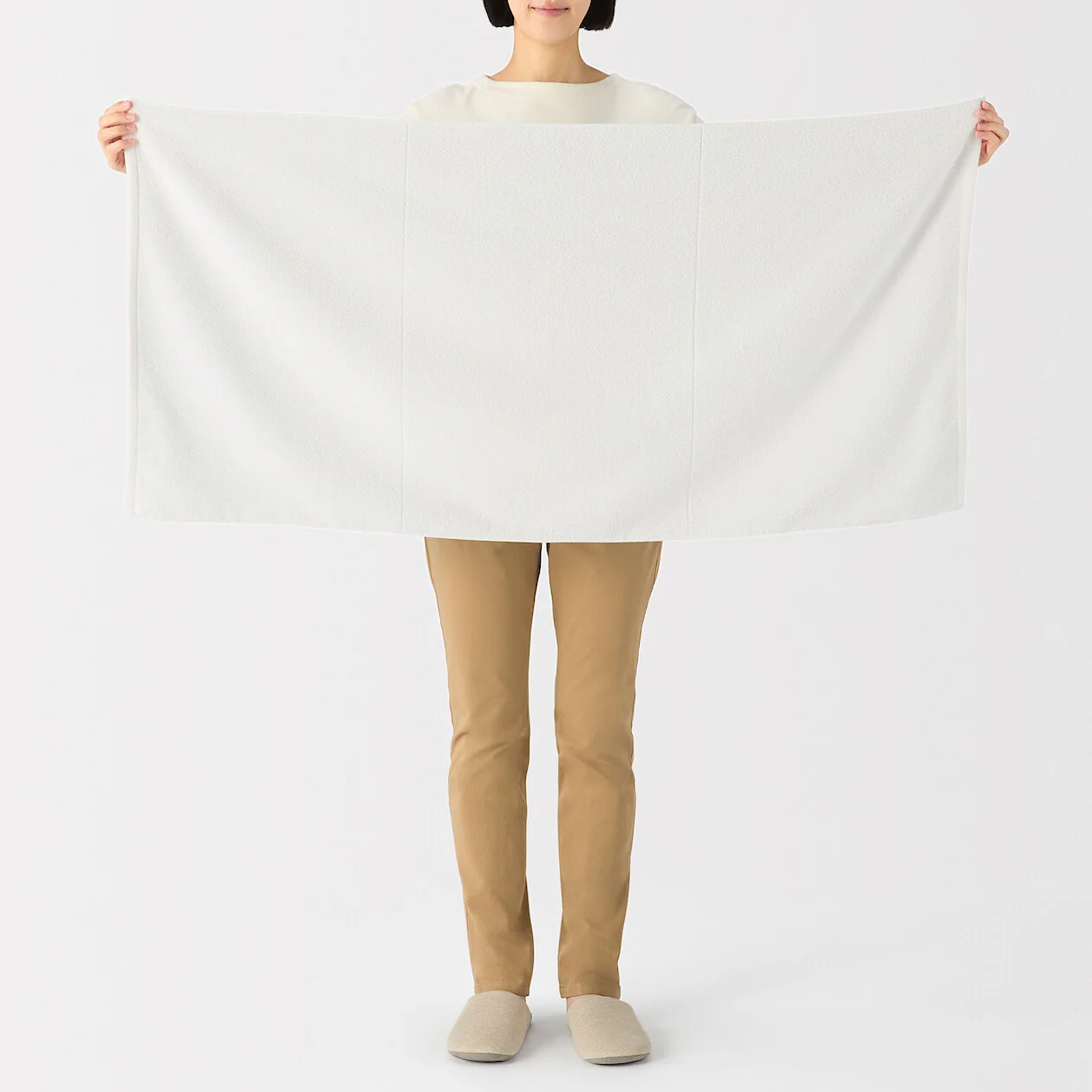 Soft Thin Bath Towel - Image 14