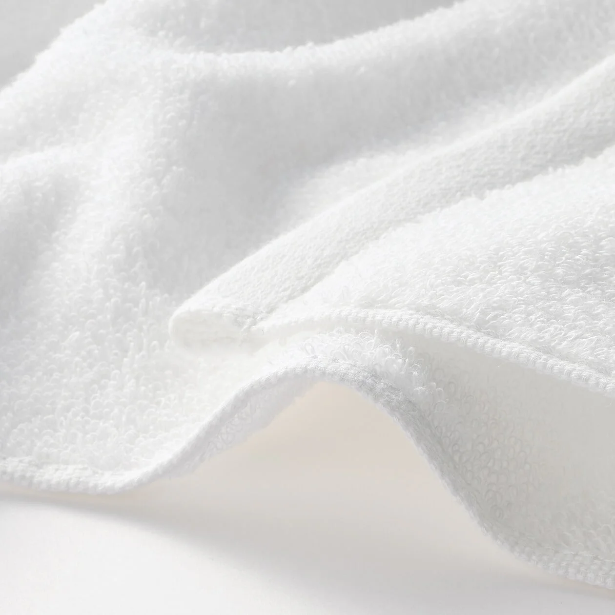 Soft Thin Bath Towel - Image 8