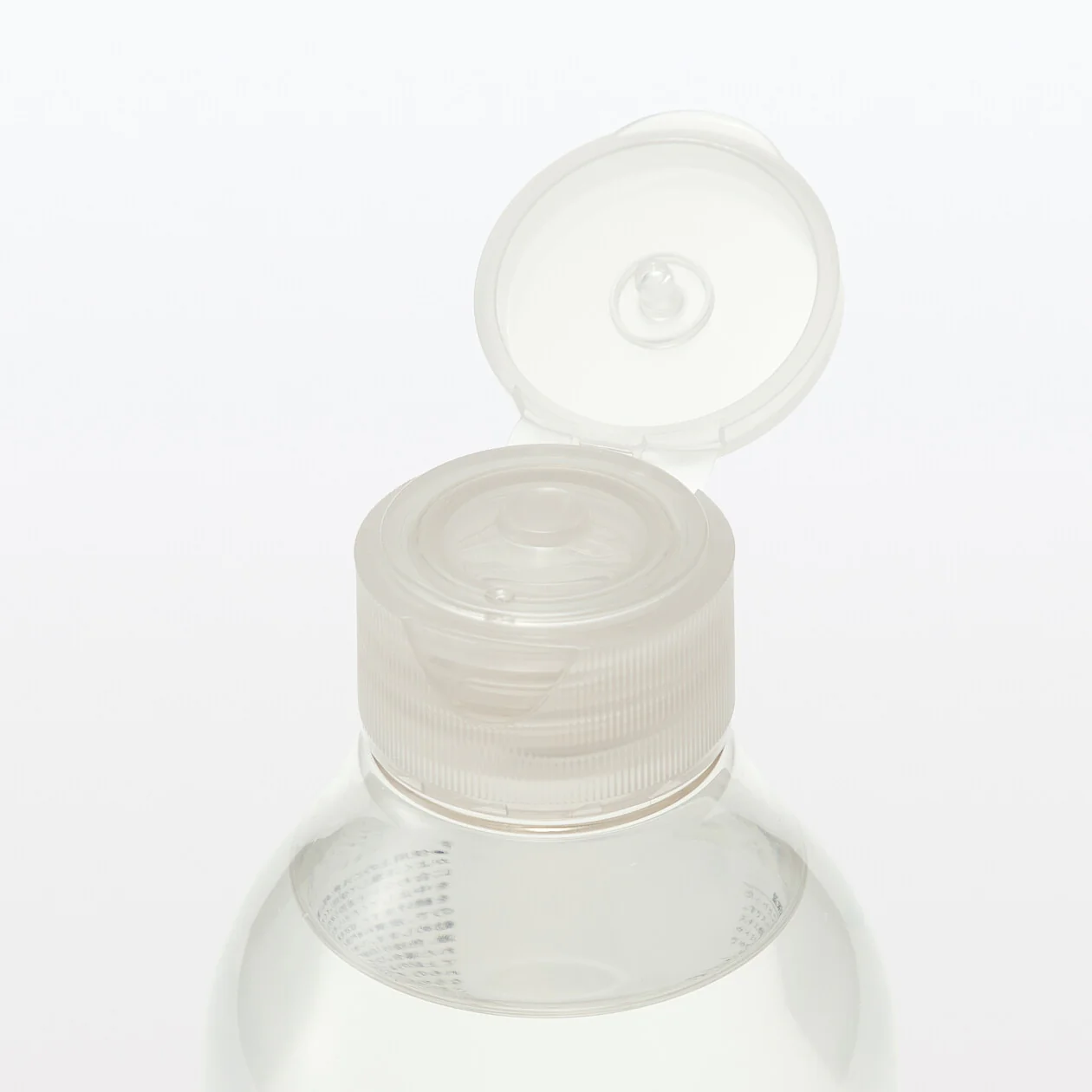 Sensitive Skin Toning Water - Deep Moisture (300ml) - Image 2