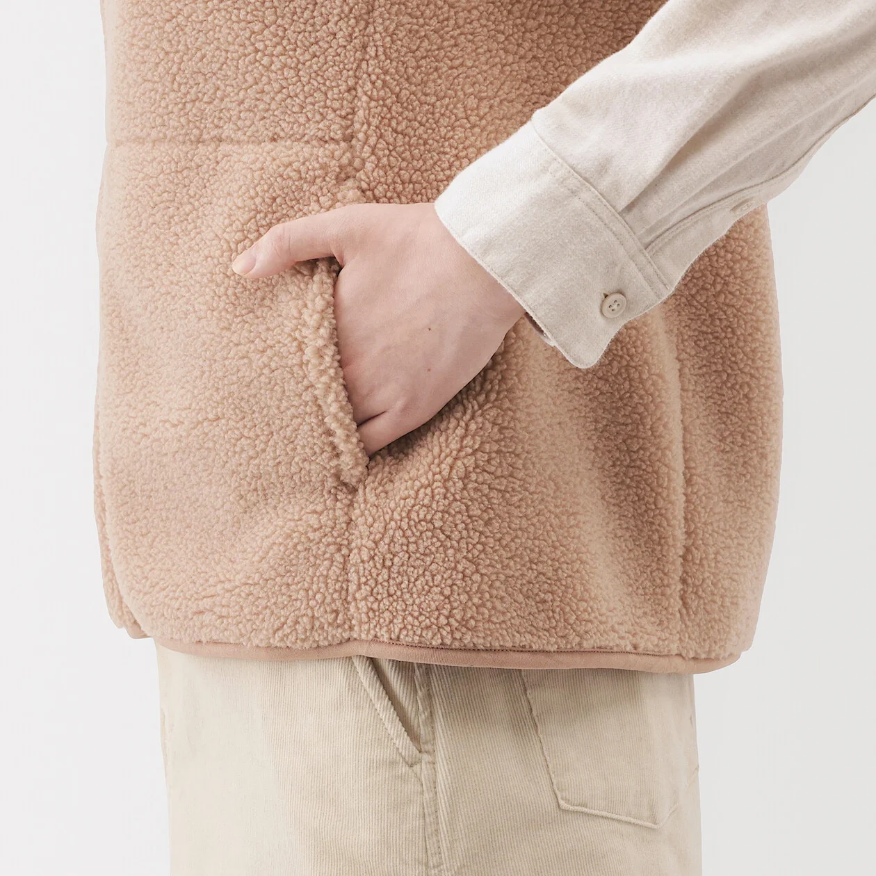 Boa Fleece Vest - Image 6