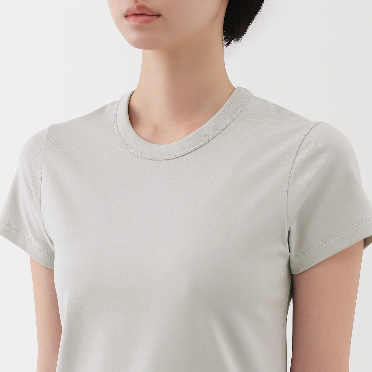 Cool Touch Anti Sweat-Stain Crewneck Short Sleeve T-Shirt - Image 13