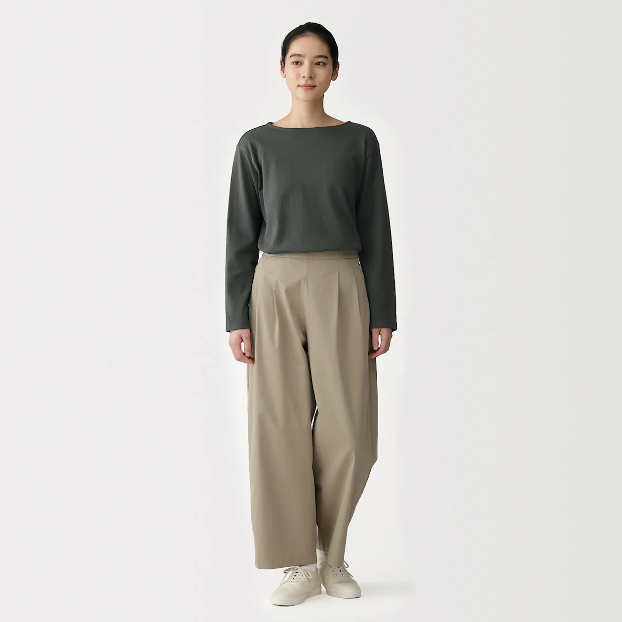 Heavyweight Boatneck Long Sleeve T-Shirt - Image 16