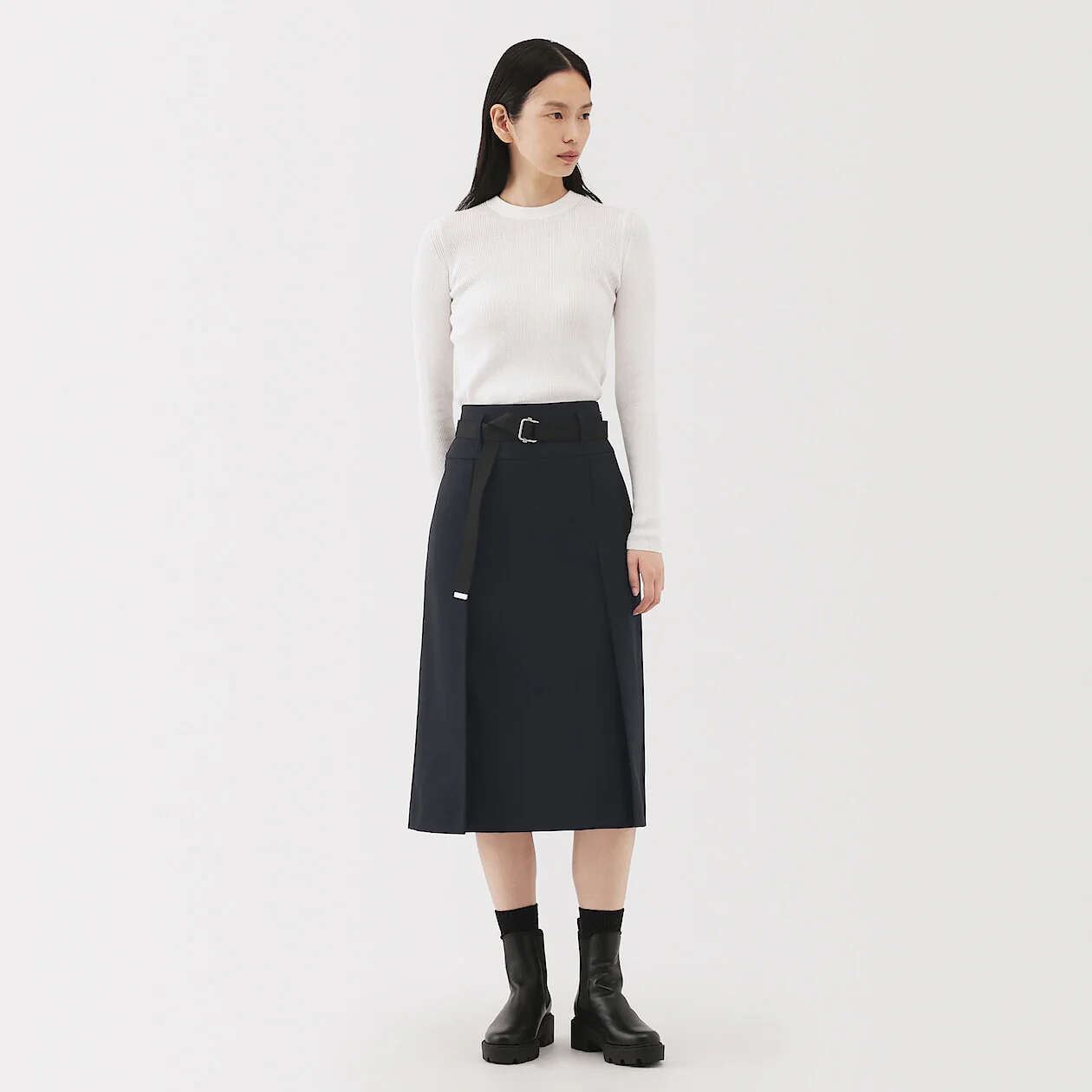 Midi Skirt with Belt Loops - Image 12
