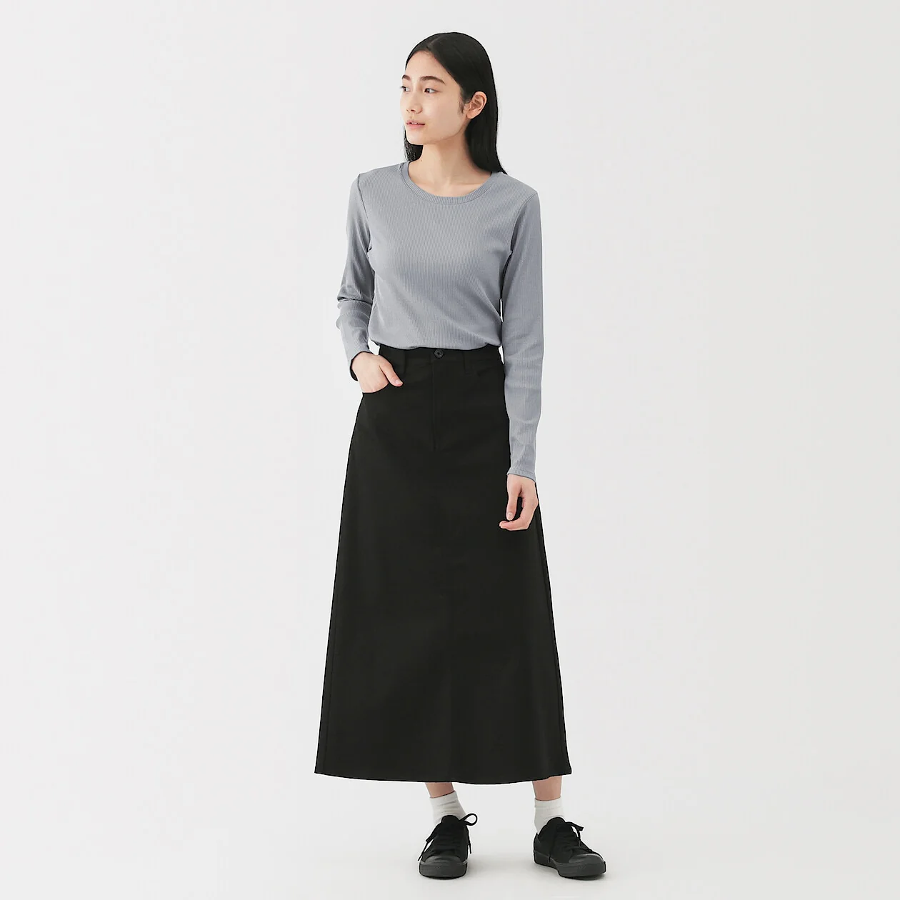 Smooth Ribbed Long Sleeve T-Shirt - Image 6