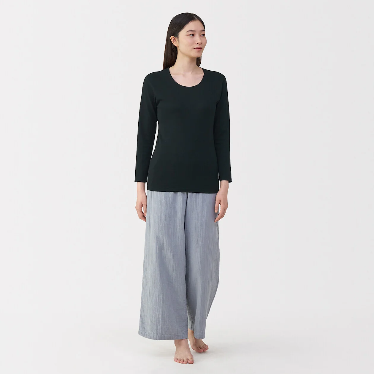 Warm Thick Cotton U-Neck Long Sleeve T-Shirt - Image 9