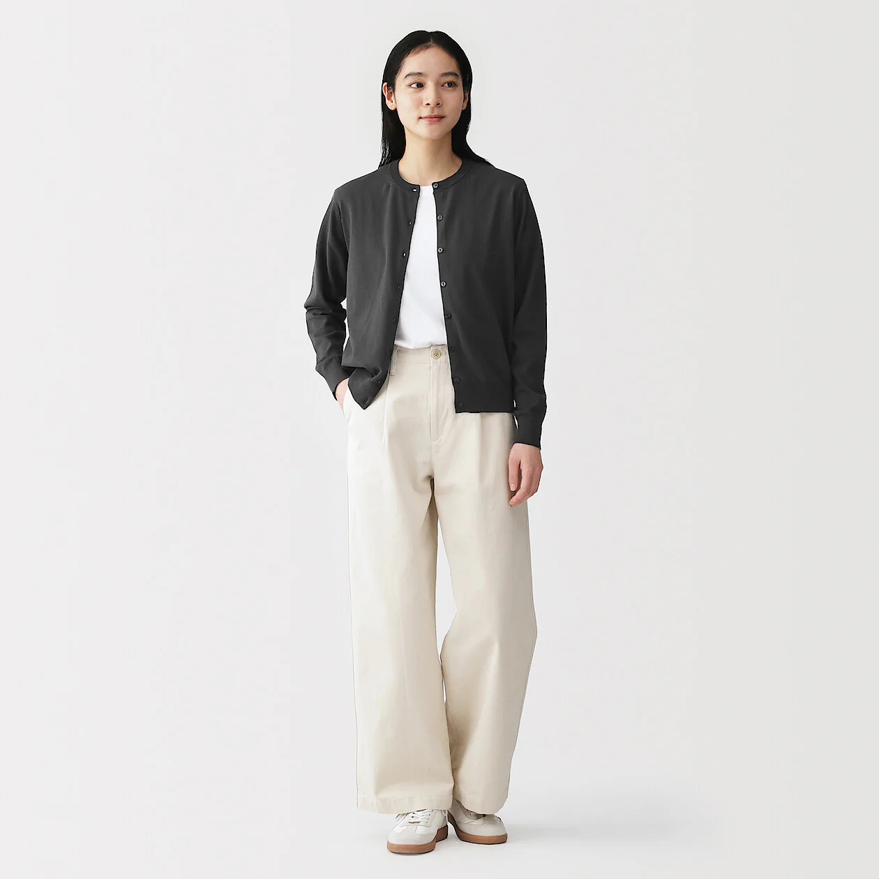 UV Protection High Twisted Cotton Crew Neck Cardigan - Image 7