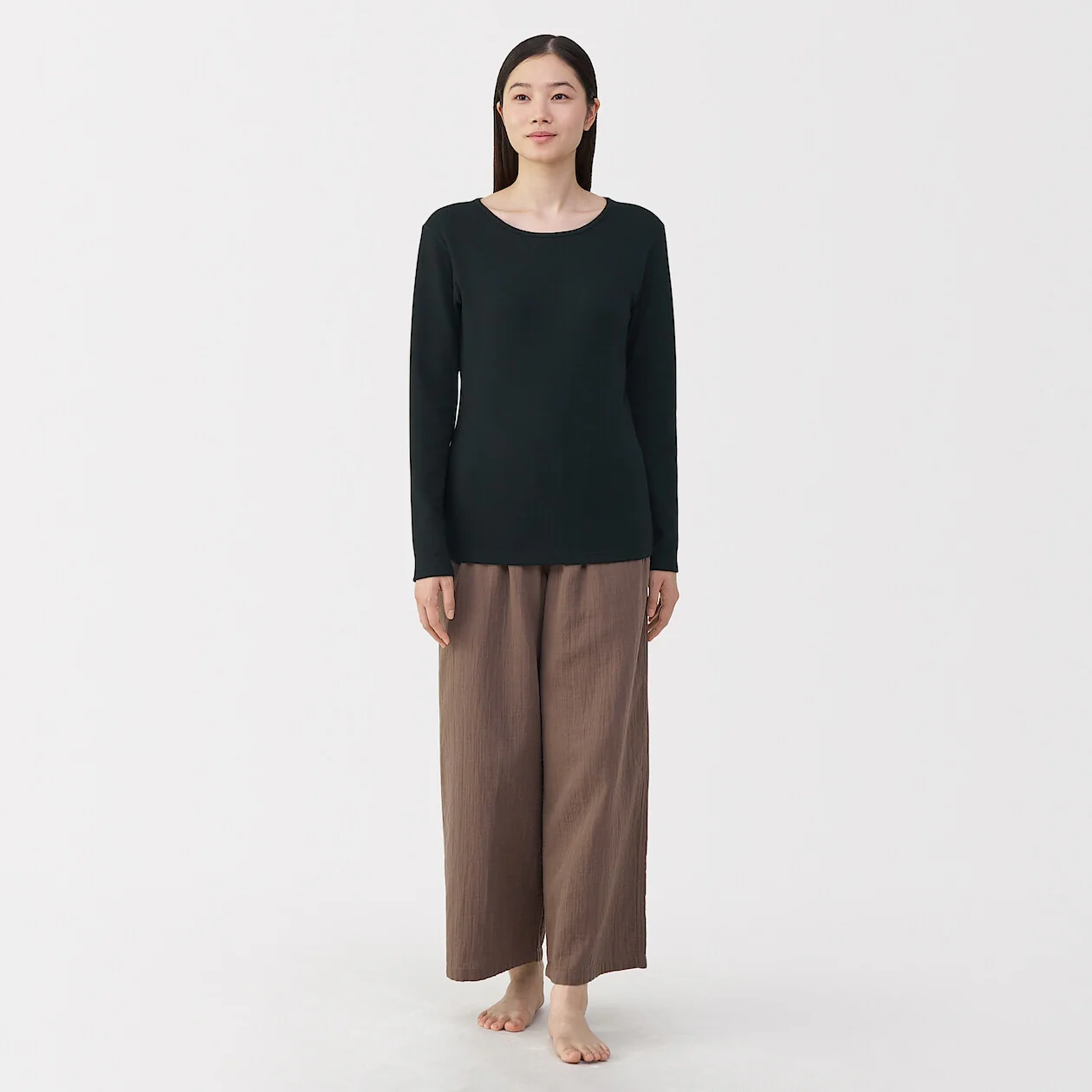 Warm Cotton and Wool Long-Sleeve T-Shirt - Image 10