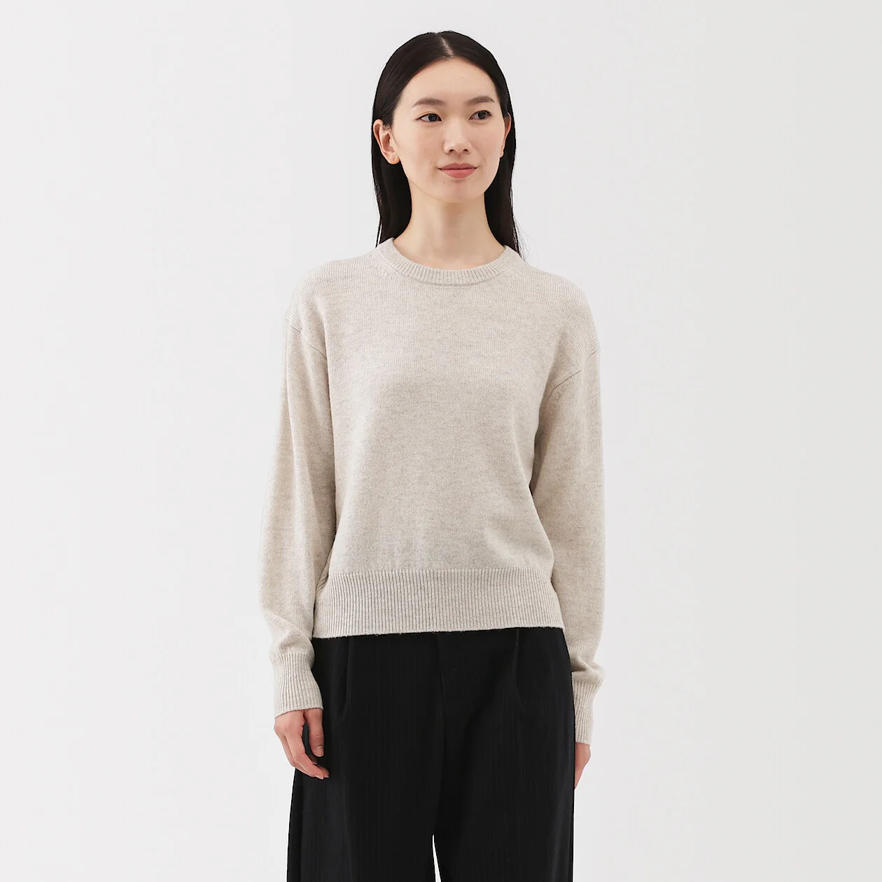 Washable Wool Mid-Gauge Crewneck Sweater - Image 12