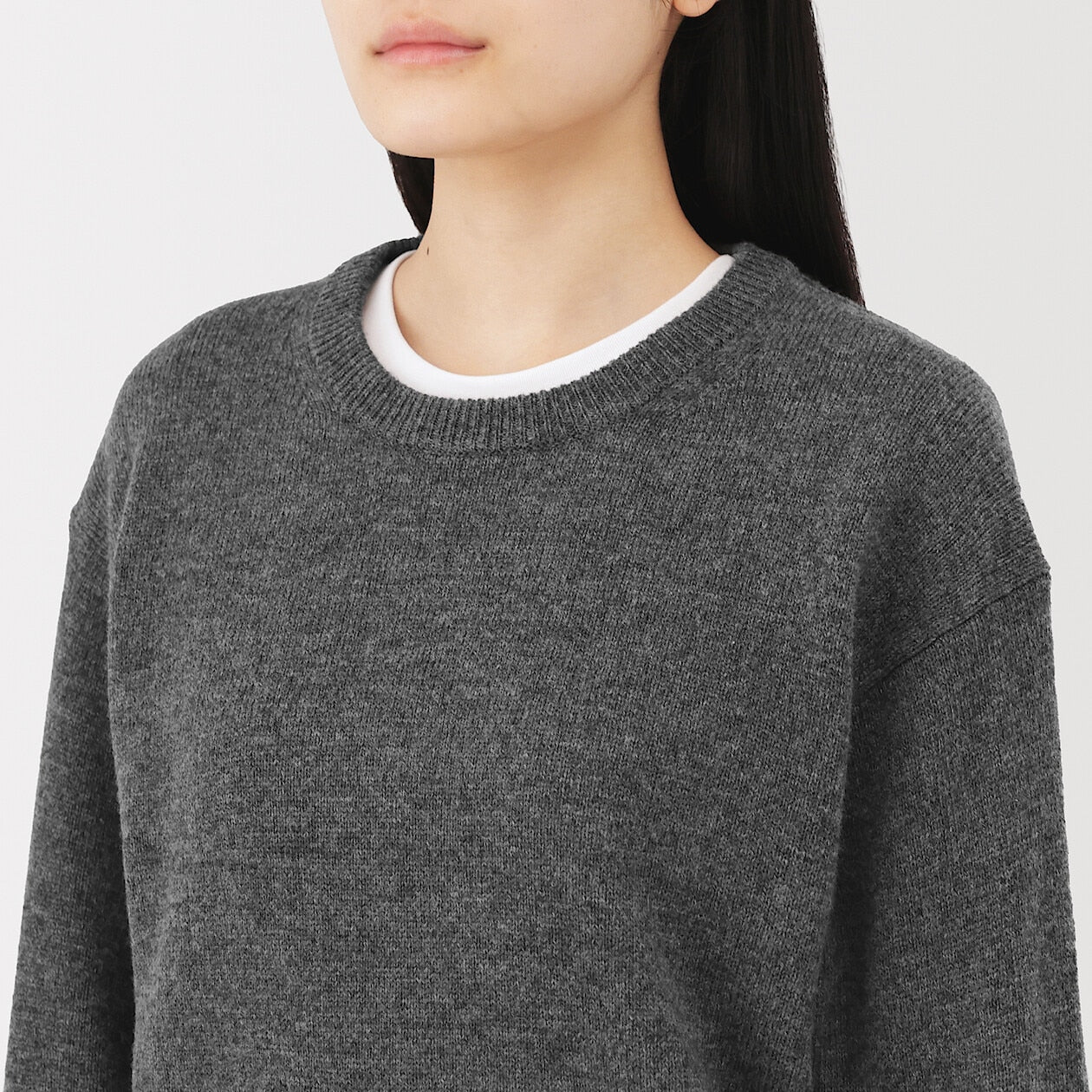 Washable Wool Mid-Gauge Crewneck Sweater - Image 9