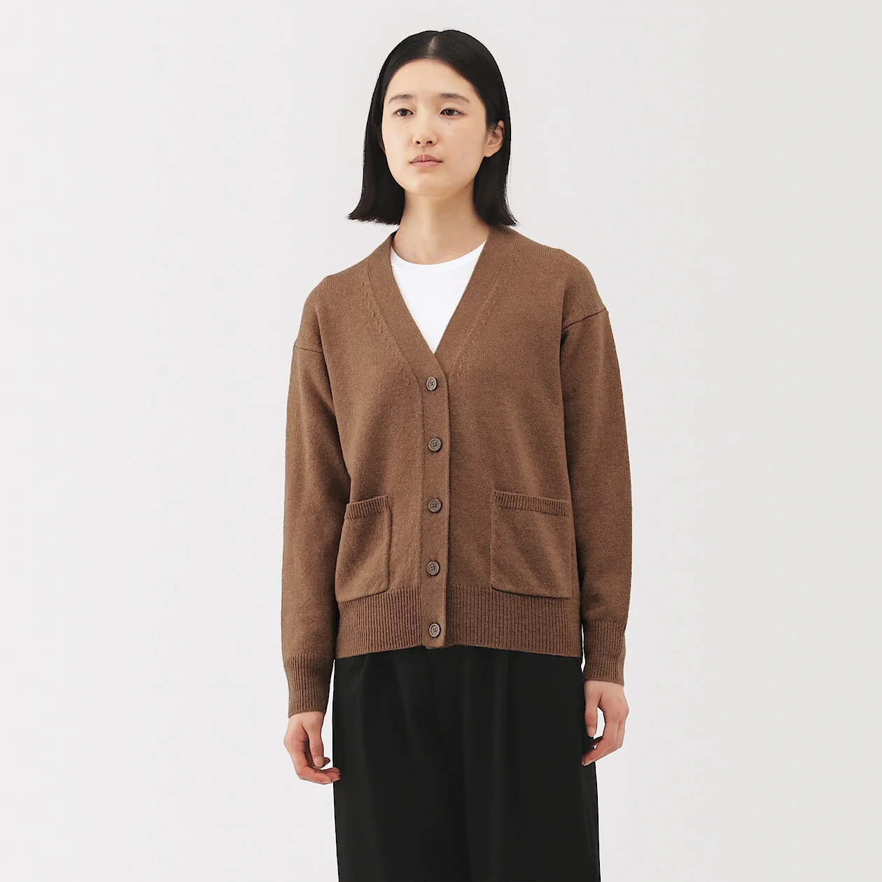 Washable Wool Mid-Gauge V-Neck Cardigan - Image 26